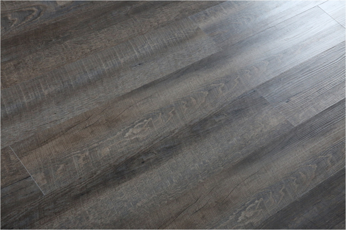 Anti Slip Dry Back Vinyl Flooring With Bevel Edge That Looks Like Wood Floor